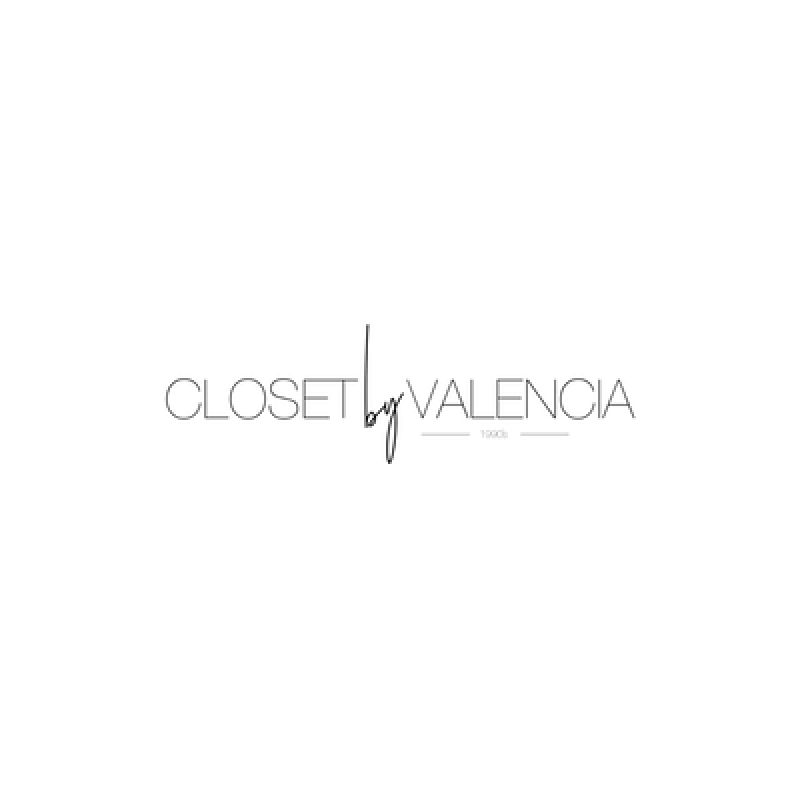Closet By Valencia