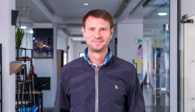Ex-Tinkoff CEO, Oliver Hughes, joins Tabby's board as it expands its financial services